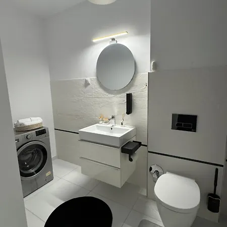 Serenity Oasis Apartment *